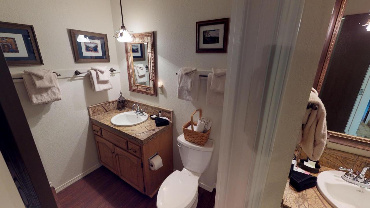 Claim Jumper 8 Townhouse With High Speed Wifi Apartamento Red River Exterior foto
